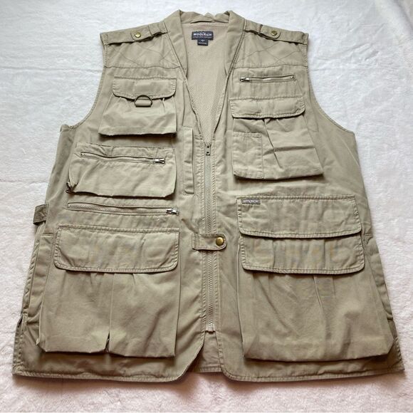 Woolrich Light Khaki Multi Pocket Fishing Vest Size Large - Picture 1 of 14